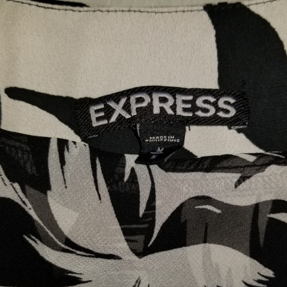 EXPRESS women's top size M - Picture 3 of 3